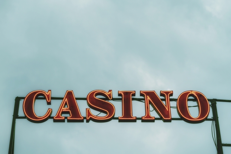 7109927-casino